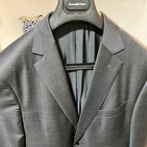 Ermenegildo Zegna Trofeo dark grey subtle plaid wool suit US 44R